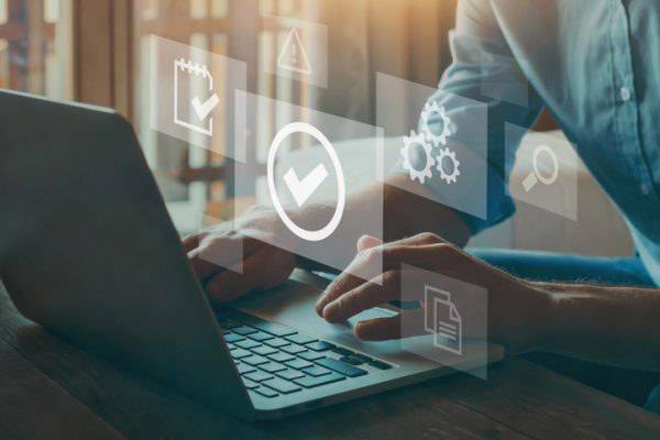 PF disponibiliza a emissão de certidões de movimentos migratórios por meio digital
