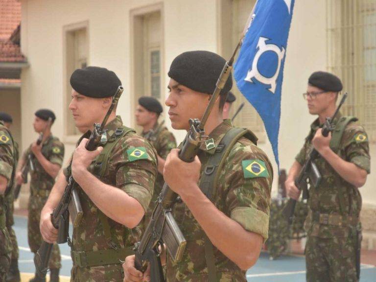 Unidades participam de Concurso de Ordem Unida da Brigada Niederauer