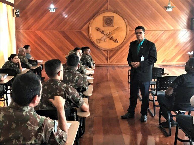 Centro de Avaliações do Exército recebe visita técnica do 1º Centro de Gestão, Contabilidade e Finanças do Exército