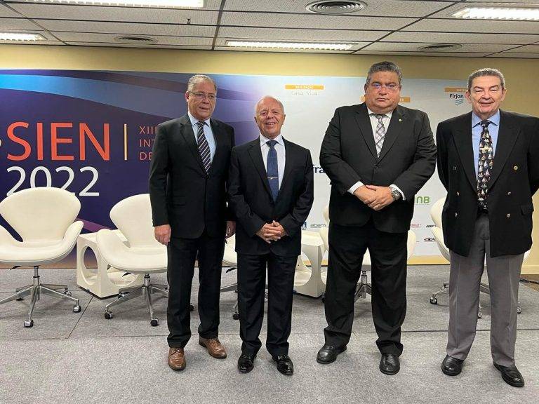 Presidente da NUCLEP anuncia novo contrato com Eletronuclear durante abertura do XIII SIEN