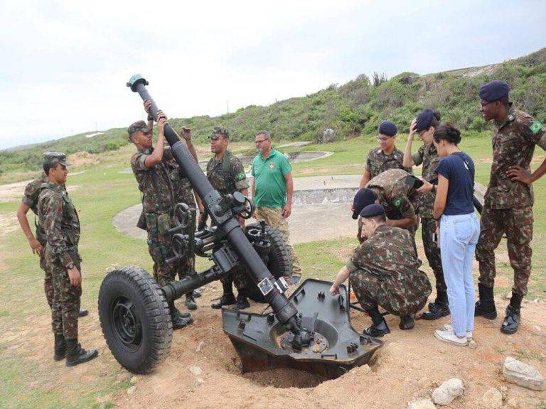 CAEx realiza o teste de acessórios para morteiro