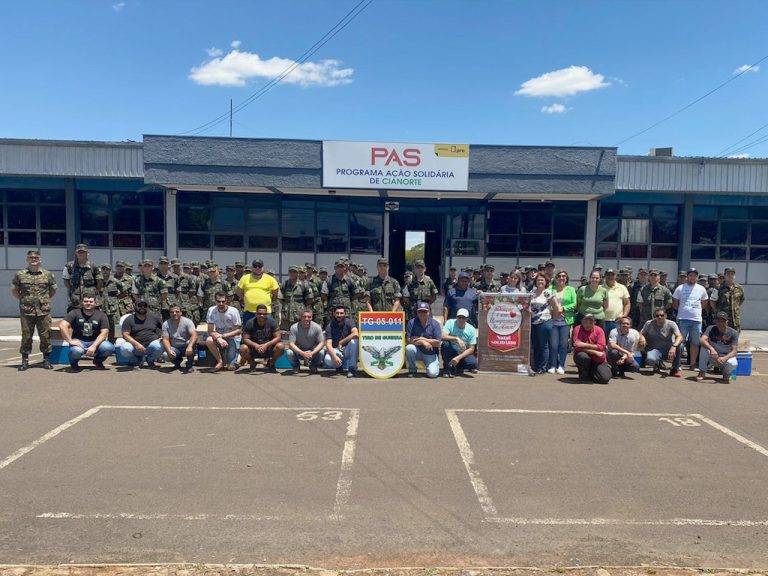 Atiradores arrecadam mais de 8,8 toneladas de alimentos para o Natal Solidário em Cianorte (PR)