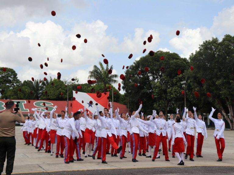 Colégio Militar de Belém forma 1ª turma