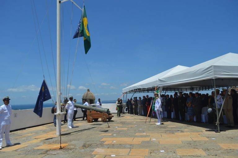 Comando do 2º Distrito Naval comemora o Dia do Marinheiro