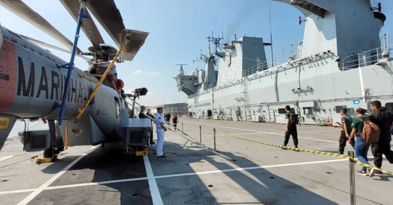 Visitação aos navios da Marinha em Santos atraiu 10,6 mil pessoas