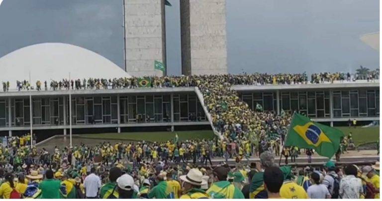 O que o Brasil aprendeu sobre a Segurança Institucional na Capital Federal em 10 anos?
