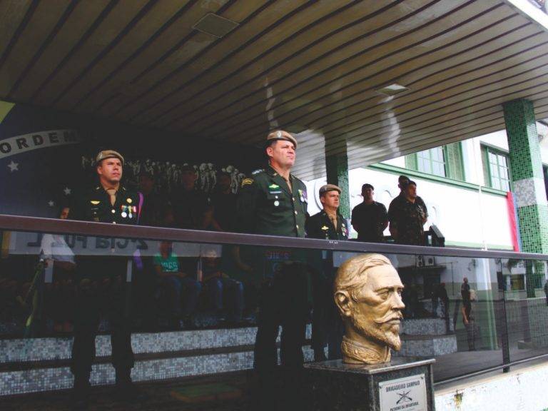 2º Batalhão de Infantaria Leve realiza passagem de função de adjunto de comando