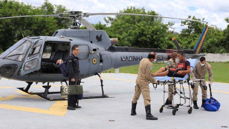 Após cair de cavalo homem é resgatado pela Marinha em fazenda no Pantanal