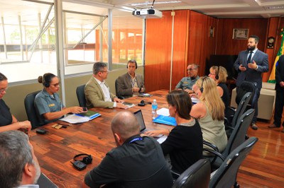 Instituto de Análises de Defesa (IDA) apresenta resultados de pesquisa na ESD