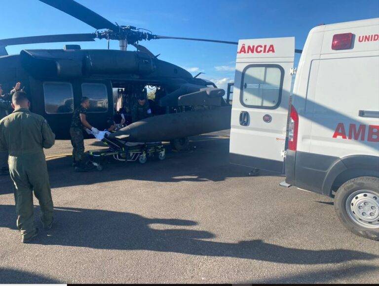 Militar da FAB é evacuado para Boa Vista após ser picado por cobra