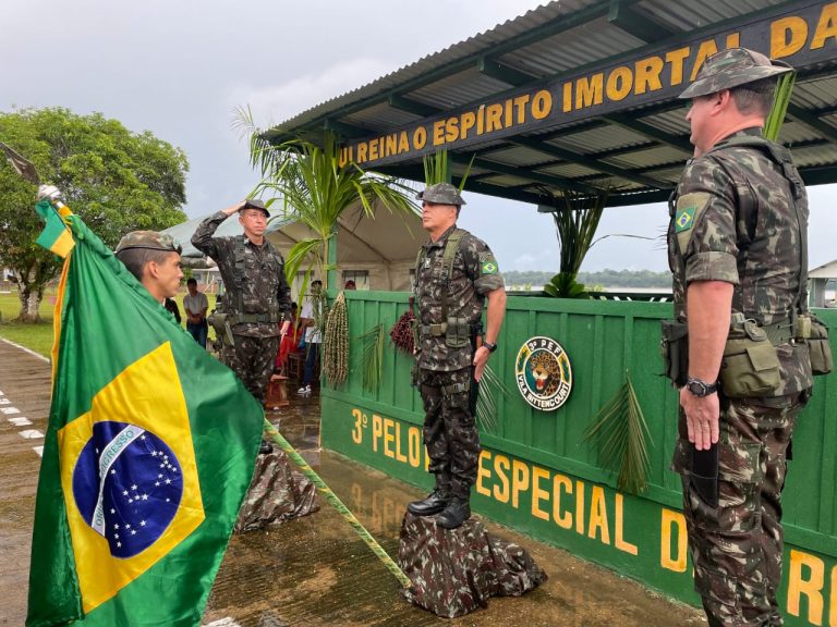 Realizada solenidade de transferência de subordinação do 3º PEF