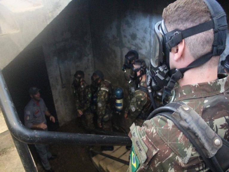 8º BPE realiza capacitação na Escola Superior de Bombeiros da Polícia Militar de São Paulo