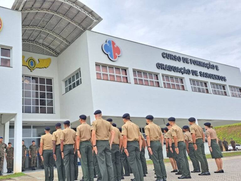 Início da qualificação do Curso de Formação à Graduação de Sargentos de Aviação
