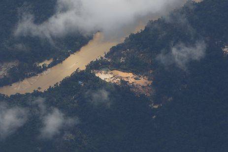 Confronto entre garimpeiros e agentes federais deixa quatro mortos na Terra Indígena Yanomami