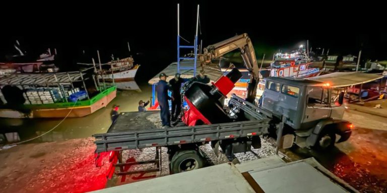 Lançamento da boia “CS Guajará” auxilia navegantes e fortalece polo pesqueiro no Ceará