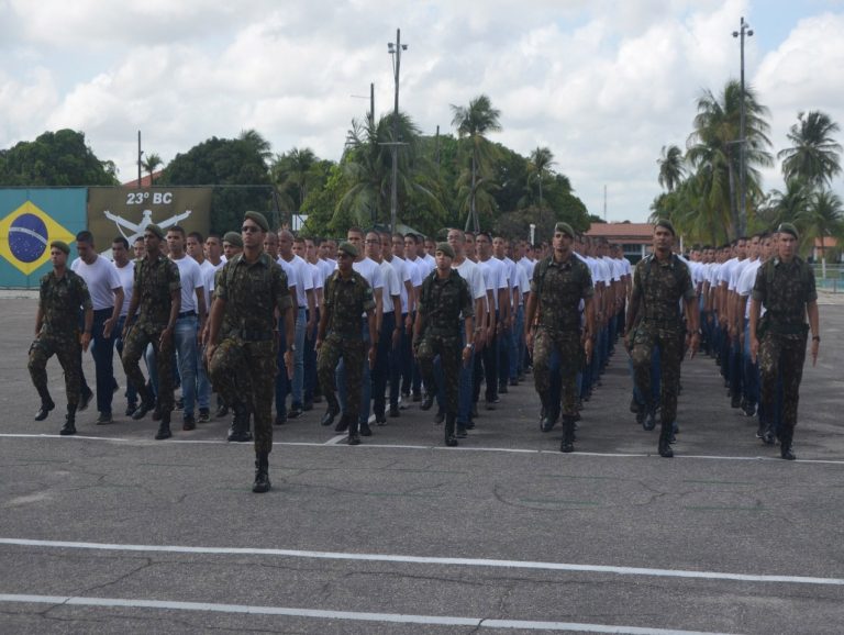 Cerimônia de Incorporação marca início de nova etapa para jovens no Exército Brasileiro