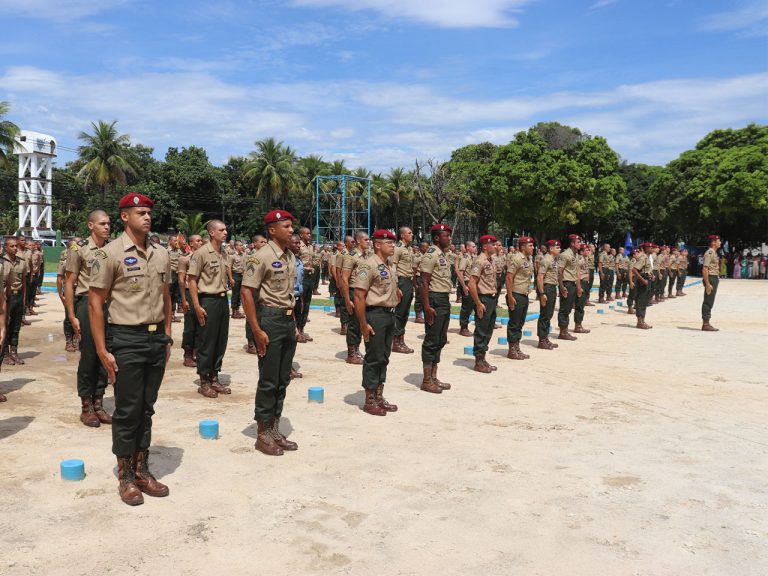 Centro de Instrução Pára-quedista realiza Cerimônia de Brevetação do 23/1 – Curso Básico Paraquedista