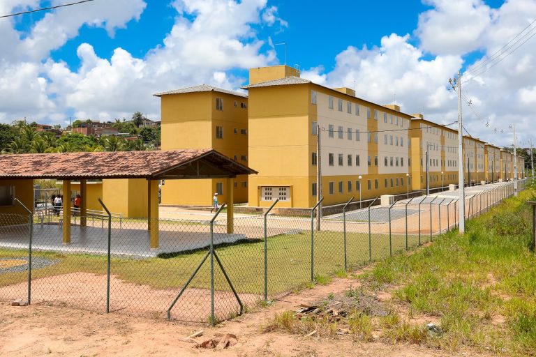 Deputado propõe que Forças Armadas fiscalizem obras do Minha Casa, Minha Vida