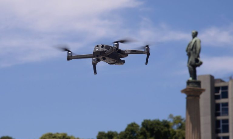 Drones são a principal tecnologia no combate à criminalidade no Brasil, aponta pesquisa da FGV Direito Rio