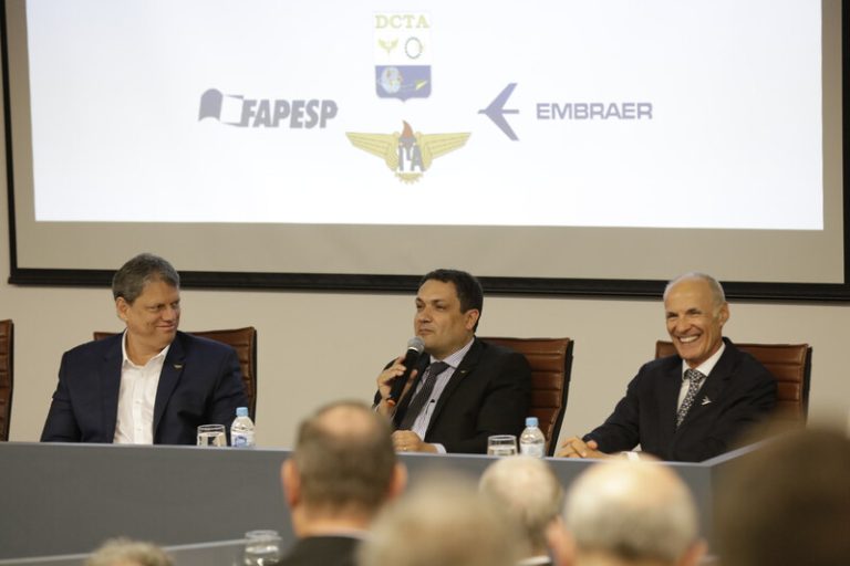 Embraer, ITA e FAPESP inauguram Centro de Pesquisa em Engenharia para acelerar a Mobilidade Aérea do Futuro