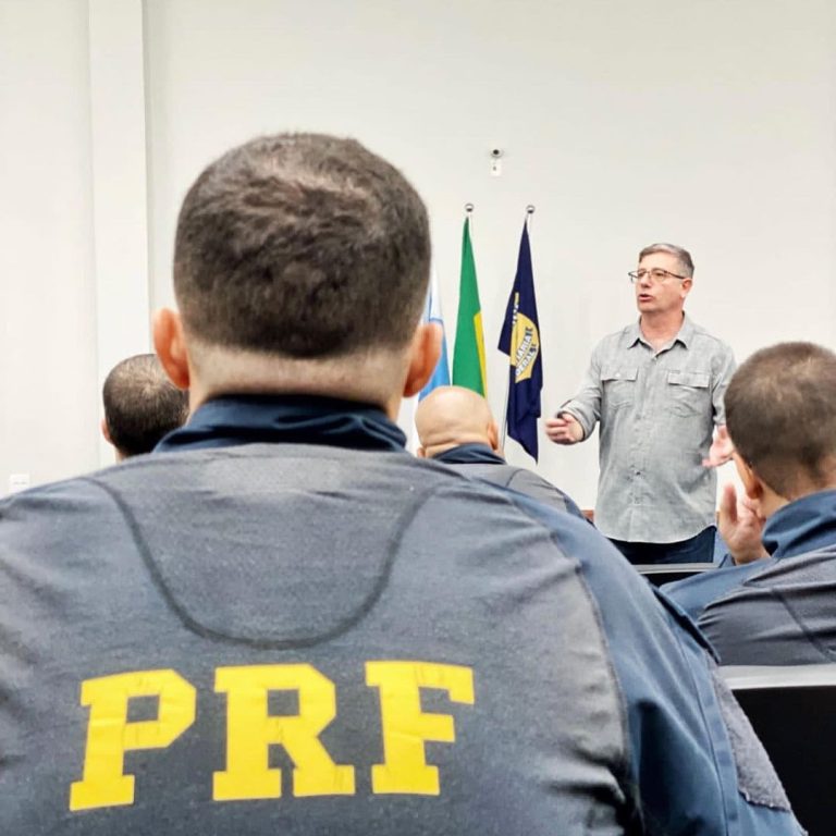 Palestra sobre Insurgência Criminal é realizada na sede da PRF no Rio de Janeiro