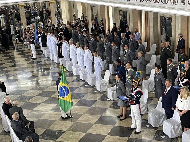 Comando Militar do Leste realizou a cerimônia em comemoração ao Dia do Exército Brasileiro