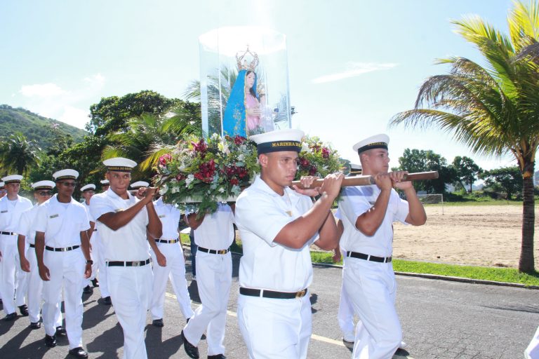Escola de Aprendizes-Marinheiros do Espírito Santo participa da 453ª Festa à Nossa Senhora da Penha