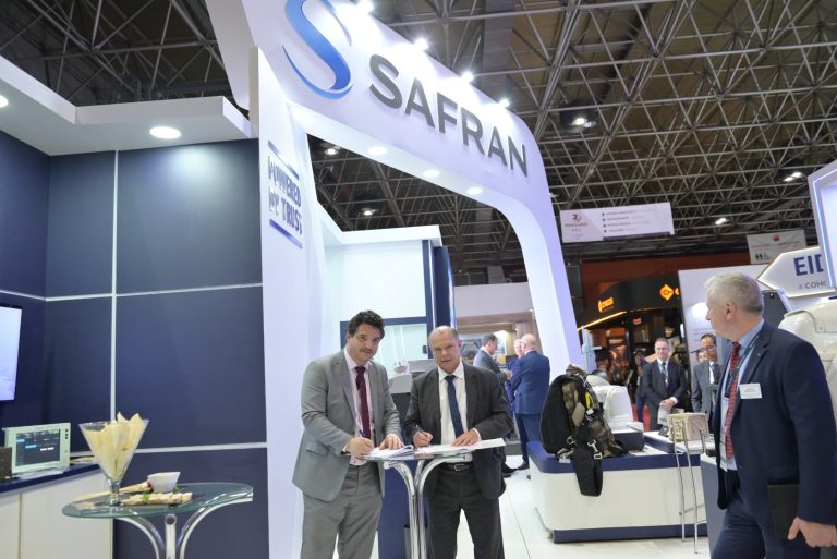 Safran e Imbel estabelecem parceria na LAAD 2023 para desenvolver sistemas de defesa