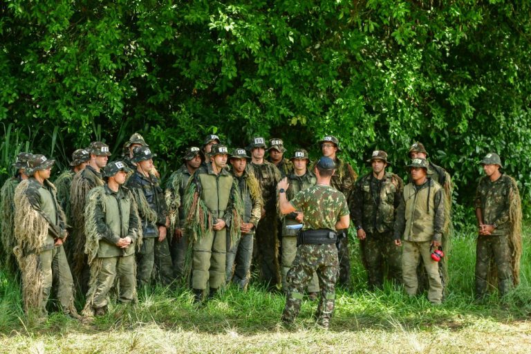 Estágio de Área de Caçador do Corpo de Tropa capacita 20 militares no Comando Militar do Leste