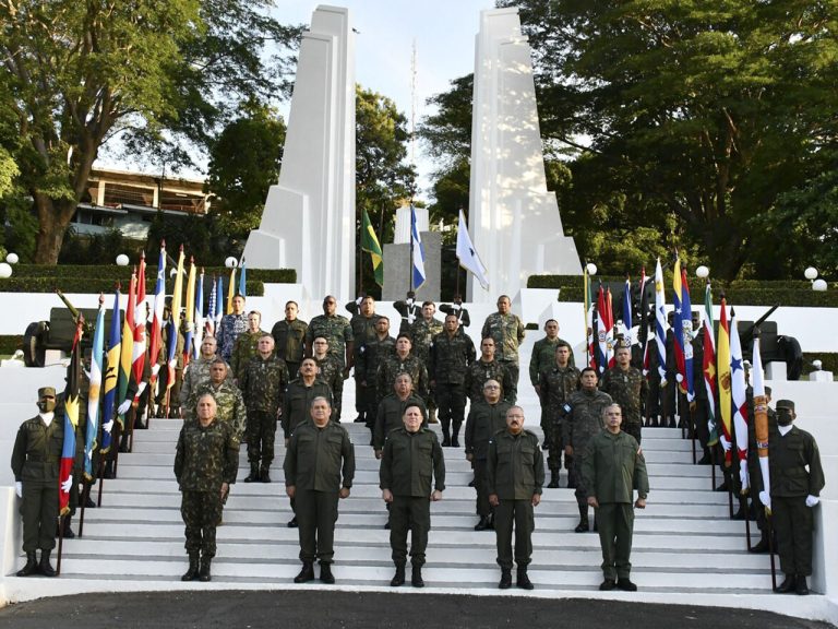 Militares brasileiros participam de Conferência dos Exércitos Americanos na Nicarágua