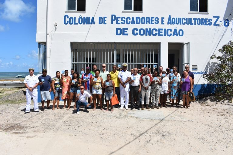 Capitania dos Portos da Bahia promove palestra sobre segurança na navegação para pescadores e marisqueiras