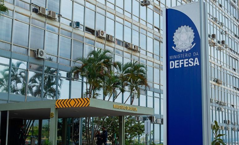 Secretaria-Geral do Ministério da Defesa comemora 10 anos e estabelece metas para o futuro