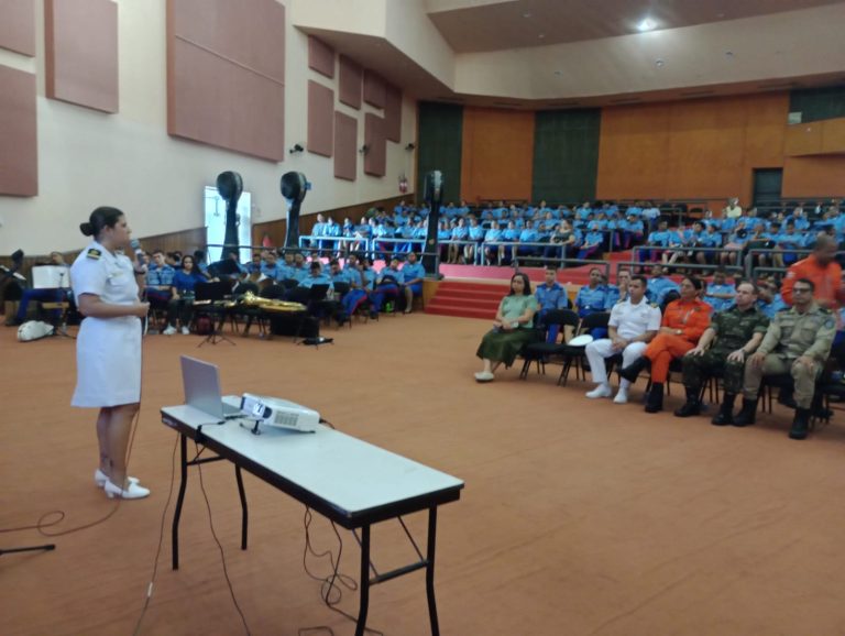 Palestra sobre ingresso na Marinha é realizada pela Delegacia da Capitania dos Portos em Ilhéus