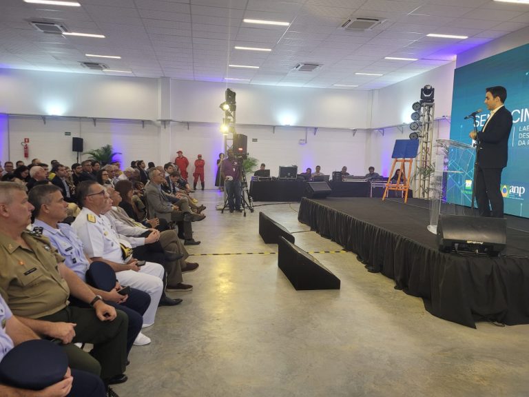Marinha participa do lançamento do Laboratório de Desenvolvimento de Produção do SENAI CIMATEC