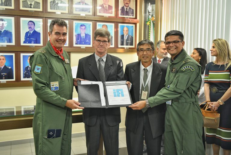 Certificado Suplementar de Tipo Final confirma modernização do E-99 pela Embraer