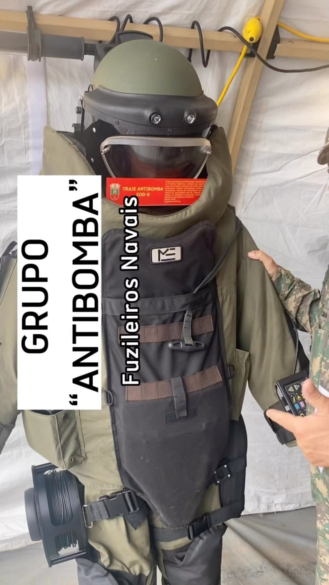 ANTIBOMBA - Grupo de Desativação de Artefatos Explosivos dos Fuzileiros Navais
...