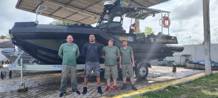 DGS Defense entrega embarcação DGS 777 ao IBAMA, em Alagoas