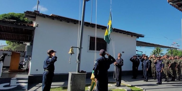 Tiro de Guerra de Penedo visita a Agência Fluvial e fortalece laços com a Marinha do Brasil
