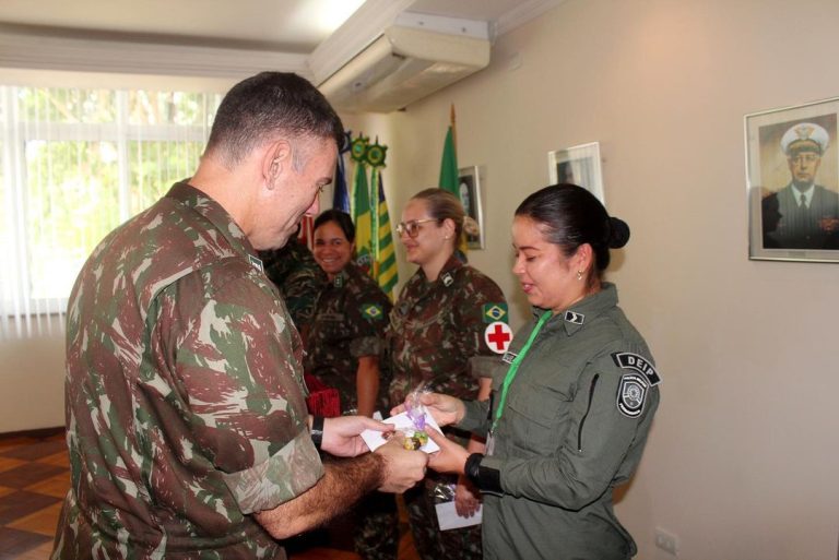 Centro Conjunto de Operações de Paz do Brasil celebra o Dia das Mães