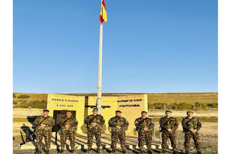 Militares brasileiros concluem preparação para missão de paz no Líbano com Brigada Paraquedista Espanhola
