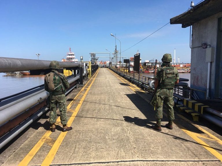 Exercício de Segurança Portuária: Marinha do Brasil e Porto Itapoá simulam Operações Conjuntas
