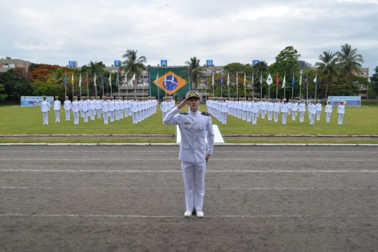 Formando Oficiais para Navegar o Mundo: Inscrições Abertas para a Escola de Formação da Marinha Mercante