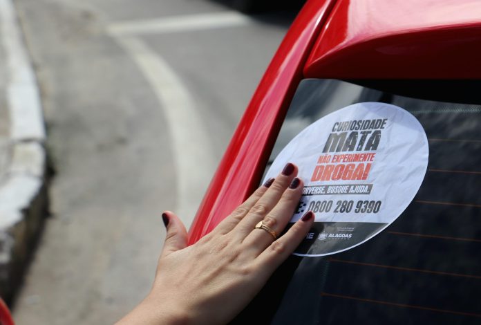 Campanha “A curiosidade mata! Não experimente drogas” marca o Dia Internacional de Combate às Drogas em Alagoas