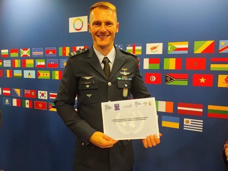 Instrutor Brasileiro brilha em Capacitação Internacional de Paz na França