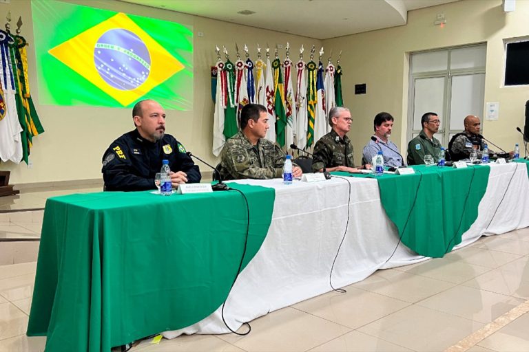 Forças Armadas Brasileiras: Protagonismo e Eficácia na Defesa da Terra Indígena Yanomami