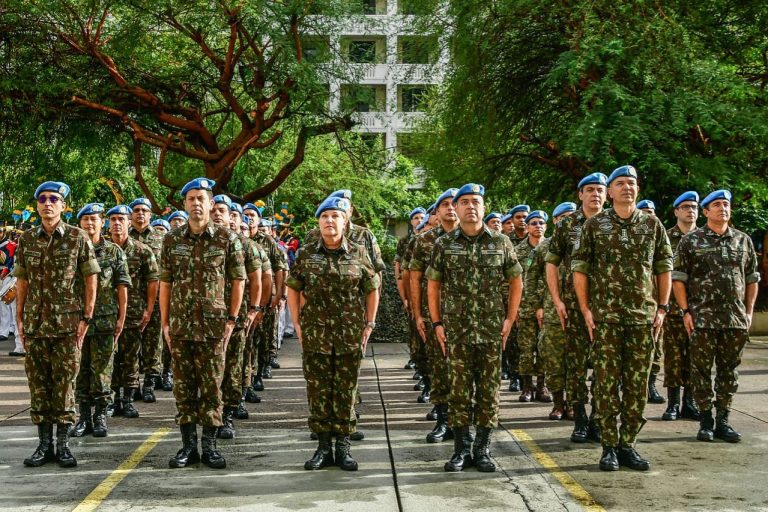 Militares brasileiros honram a Paz Mundial no Dia Internacional dos Peacekeepers