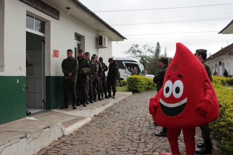 Exército Brasileiro estende ‘Mão Amiga’ em Campanha de Doação de Sangue
