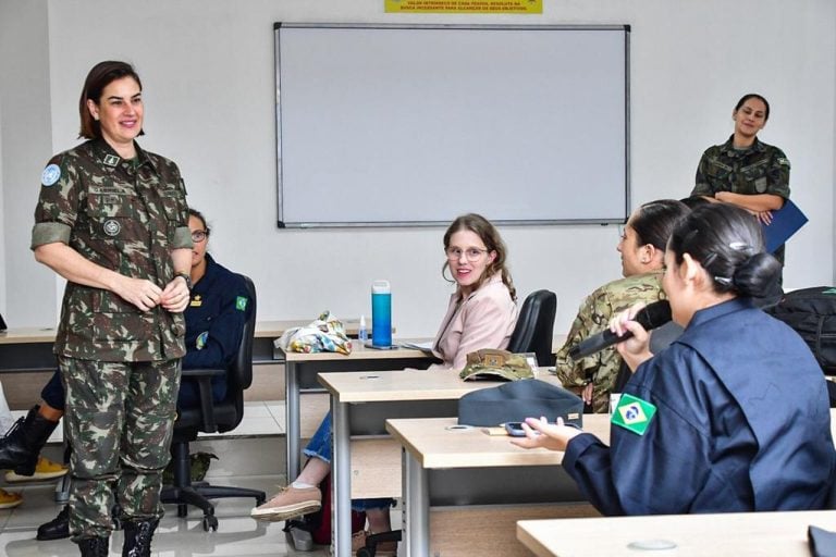 Experiências vividas pela Major Brasileira na Crise do Sudão são destaque em palestra