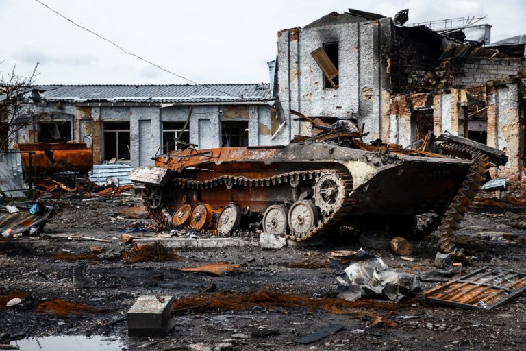 Forças ucranianas avançam em Donetsk: Mais uma vitória contra as tropas invasoras
