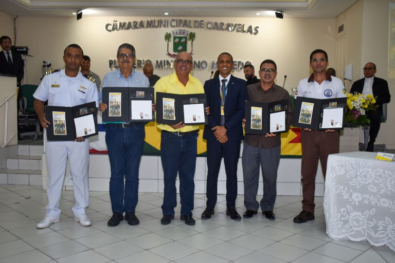 Marinha participa do lançamento do selo postal com o tema “Faróis brasileiros”